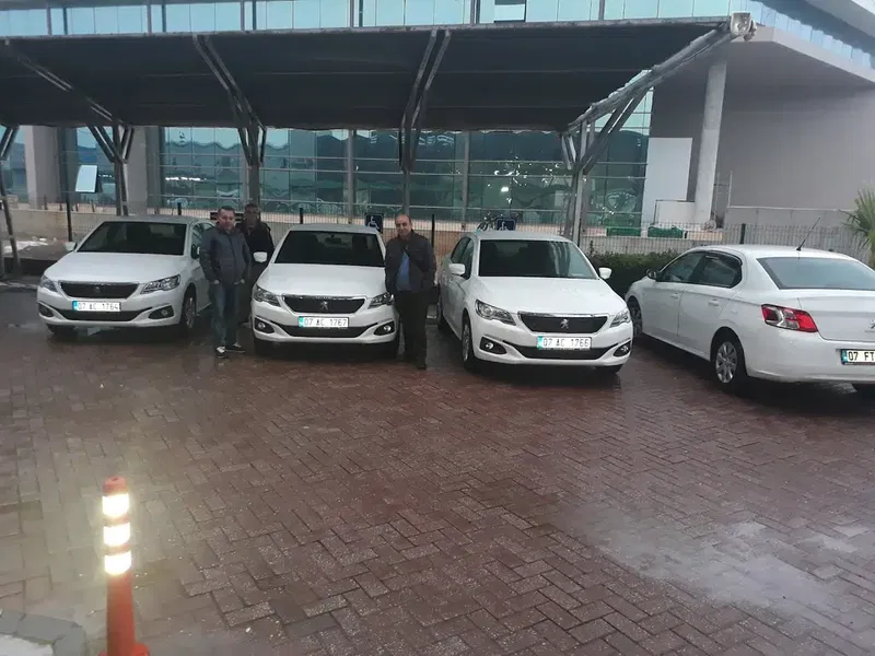 Pelikan otomotiv rent açar - Photo 2