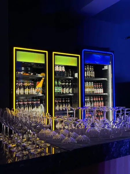 Peri Pub - Photo 1