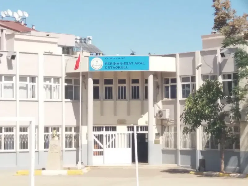 Perihan Esat Aral Ilkogretim Okulu - Photo 2