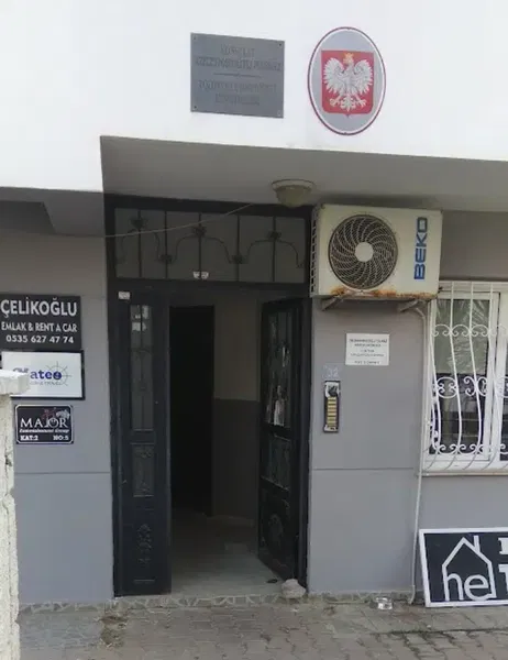 Polonya Fahri Konsolosluğu - Photo 6