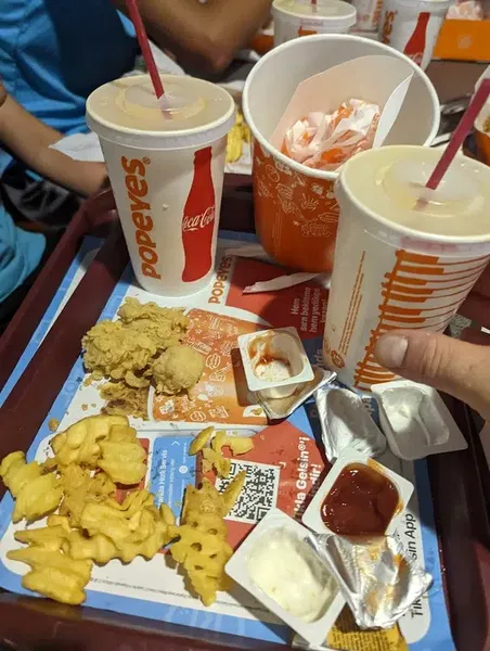 Popeyes - Antalya Havalimanı I Şubesi - Photo 3