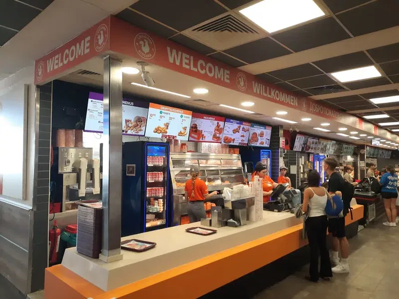 Popeyes - Photo 1