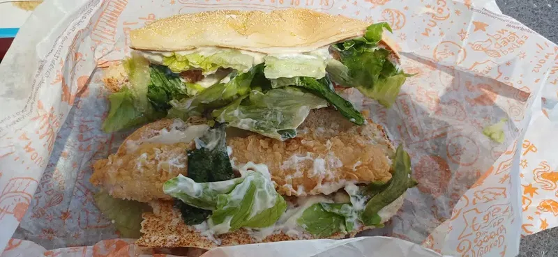 Popeyes - Photo 9