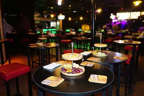 Poseidon Restaurant Bar - Photo 9