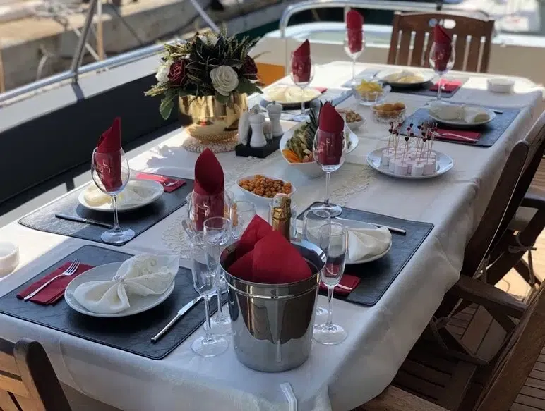 Regnum Luxury Yacht - Photo 6