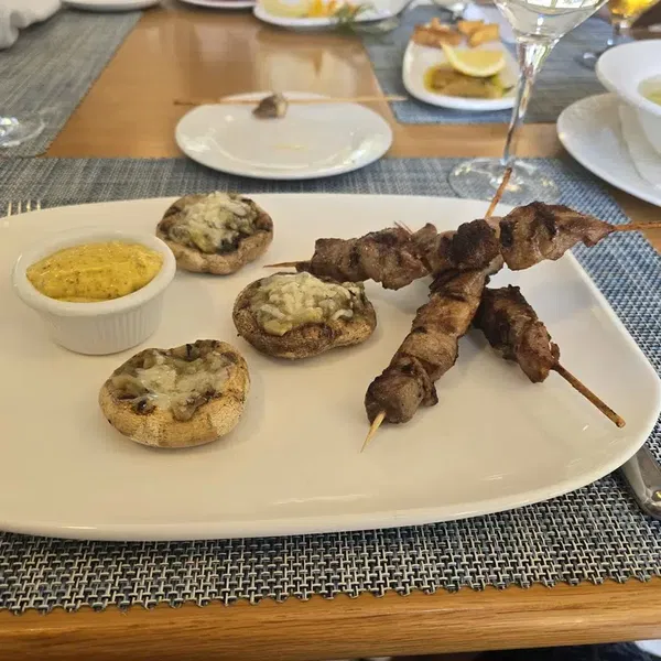 Restaurant - Photo 9
