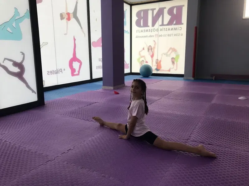 Rnb Ci̇mnasti̇k Spor Klübü - Photo 10