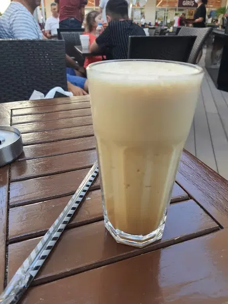 Robert’s Coffee - Photo 6