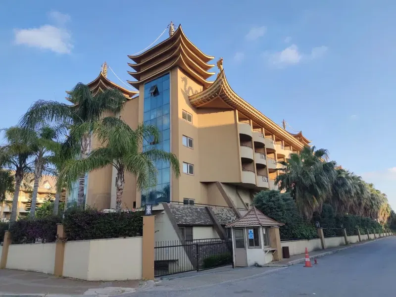 Royal Dragon Hotel Lojmani - Photo 7