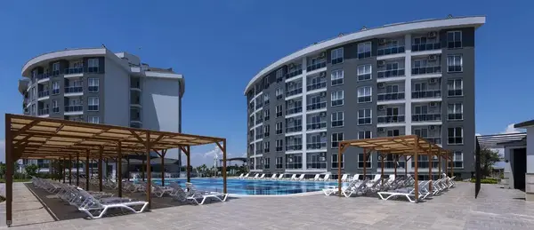 Royal Towers Lara