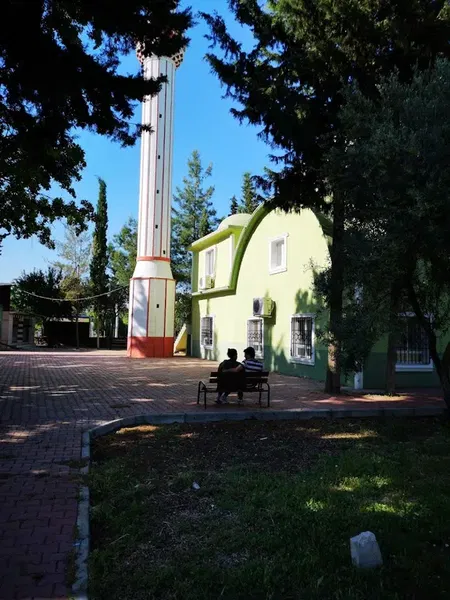 Safeport Antalya Çelik Kapı - Photo 4
