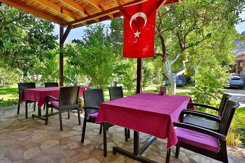 Safir Pansiyon - Photo 1