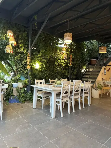 Saide Cafe & Restaurant - Photo 4