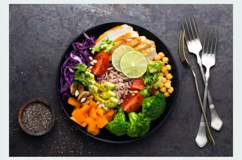 Salad House - Photo 8