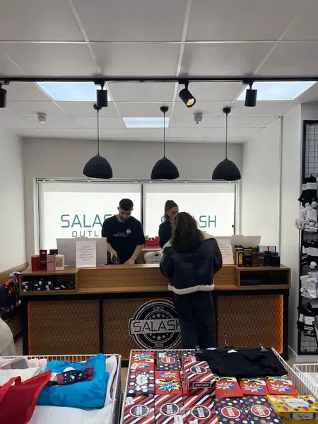 Salash OUTLET - Photo 3
