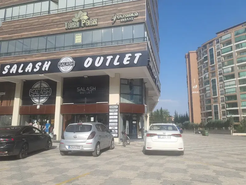 Salash OUTLET - Photo 7