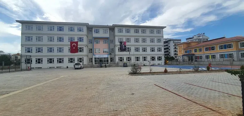 Salih Fikri Zaman İlkokulu - Photo 1