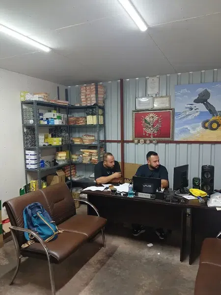 Sali̇h Uçan Oto Servi̇s - Photo 6