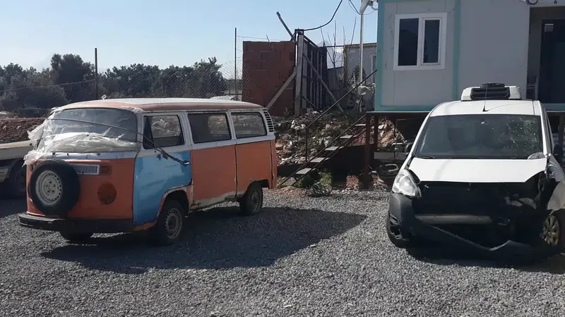 Sancak Çeki̇ci̇ Otoparki - Photo 2