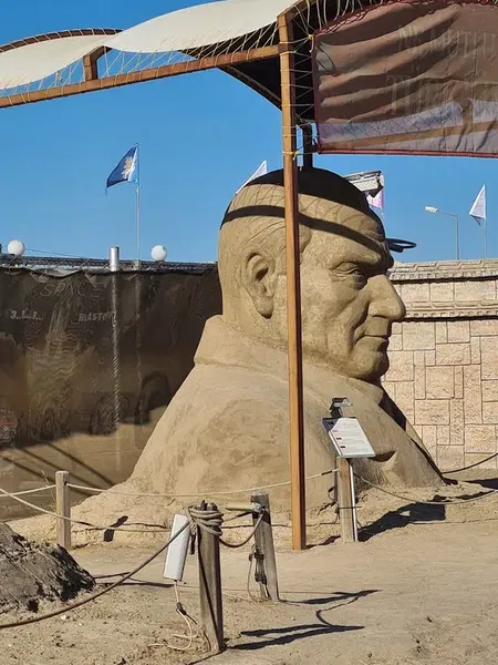 Sandland - Photo 5
