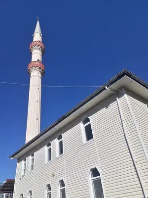 Sarıhasanlı Kadıoğlu Cami