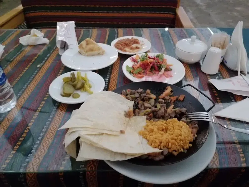 Sedirlihan Restaurant - Photo 3
