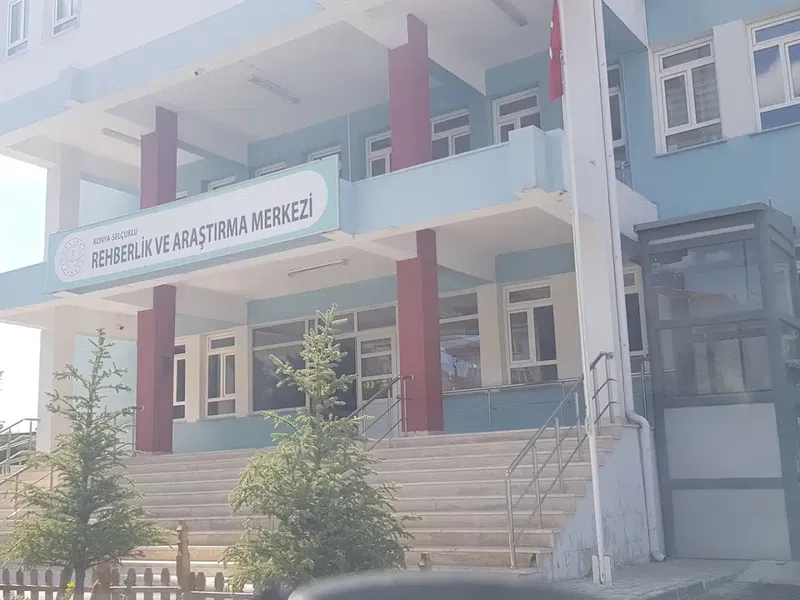 Selcuklu Rehberlik ve Arastirma Merkezi - Photo 8