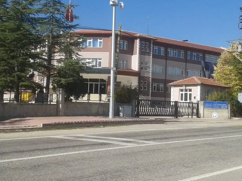 Selçuk Üniversitesi Akören Ali Rıza Ercan Meslek Yüksek Okulu - Photo 1