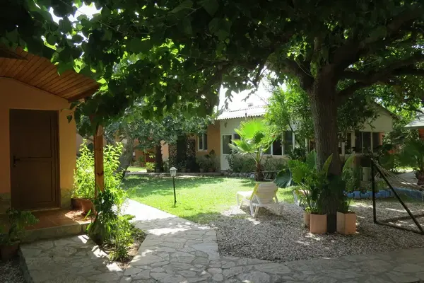Sera Pansiyon