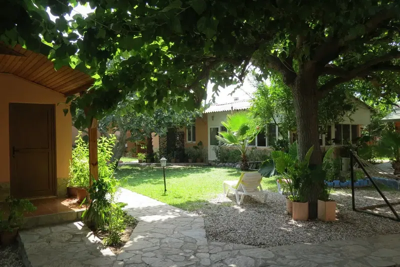 Sera Hostel - Photo 1