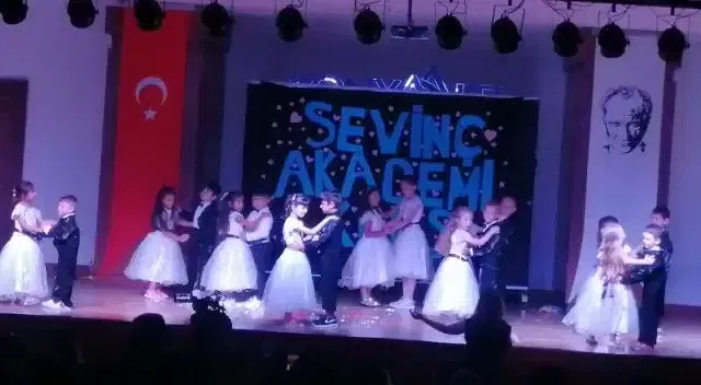 Sevi̇nç Akademi̇-Çocuk Gündüz Bakim Evi̇ - Photo 7