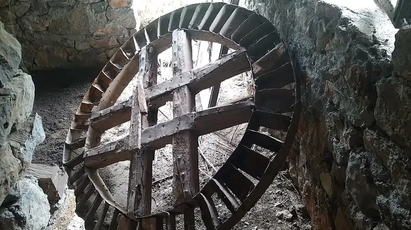 Seyit Girgin Meydanı - Photo 6