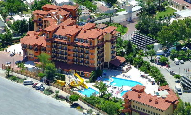 Side hotel - Photo 9