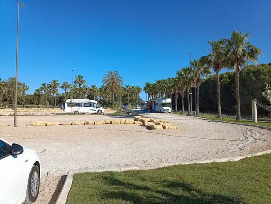 Si̇de Ücretsi̇z Otoparki