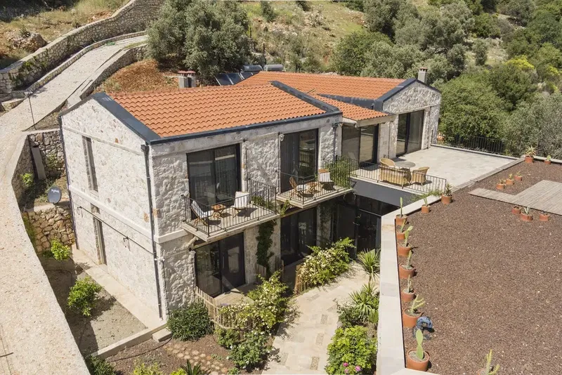 Silver House - Photo 7