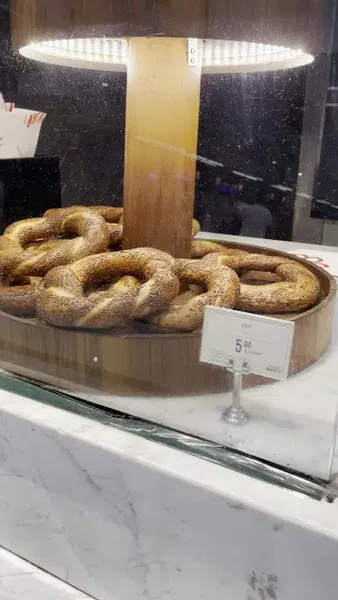 Simit Sarayi - Photo 2