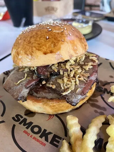 Smokey BBQ&Burger - Photo 4