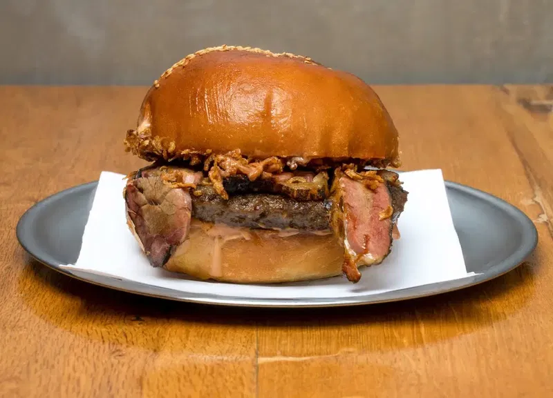 Smokey BBQ&Burger - Photo 7