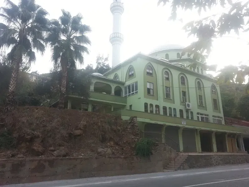 Soğukpınar Cami - Photo 6