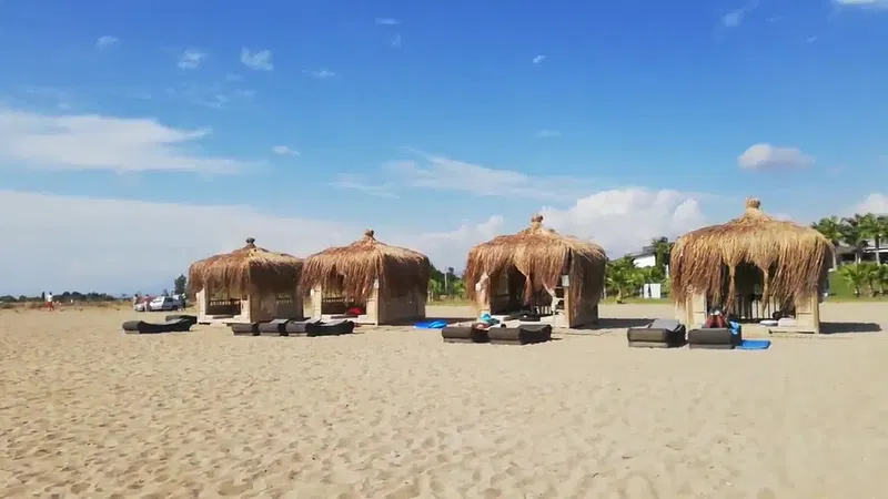 Sultan Beach - Photo 2