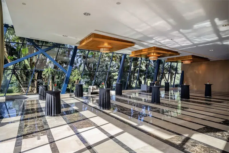 Susesi Convention Center - Photo 6