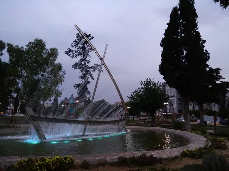 Tarık Akan Parkı - Photo 1