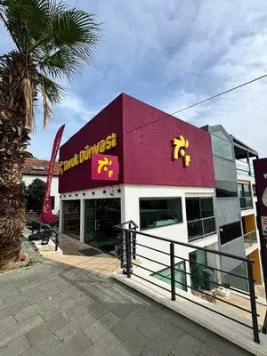Tavuk Dünyası Kalkan