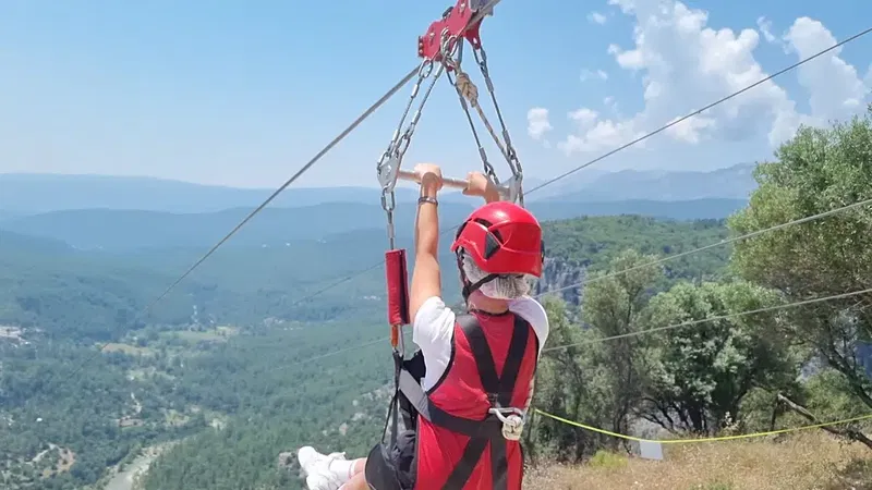 Tazı Kanyonu Zipline - Photo 7