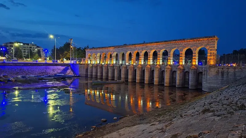 Taş Köprü - Photo 3