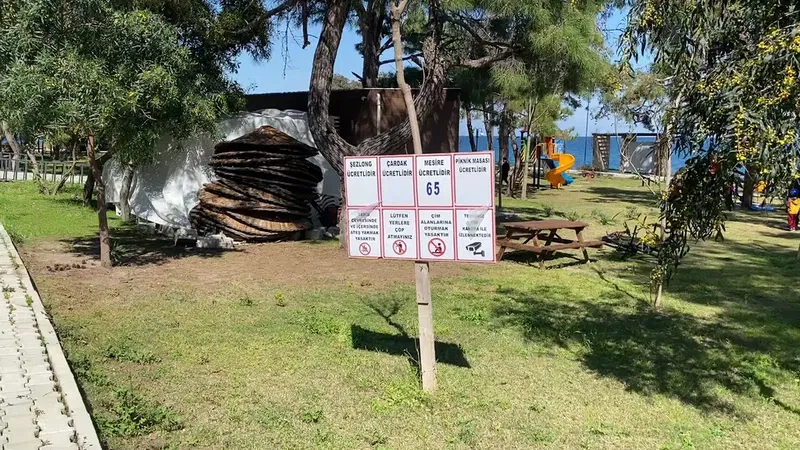 T.C Kültür ve turizm bakanlığı çifteçeşmeler halk plajı - Photo 2