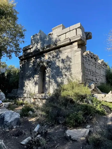 Termessos Korint Tapınağı ve Attalas Stoa'sı - Photo 1
