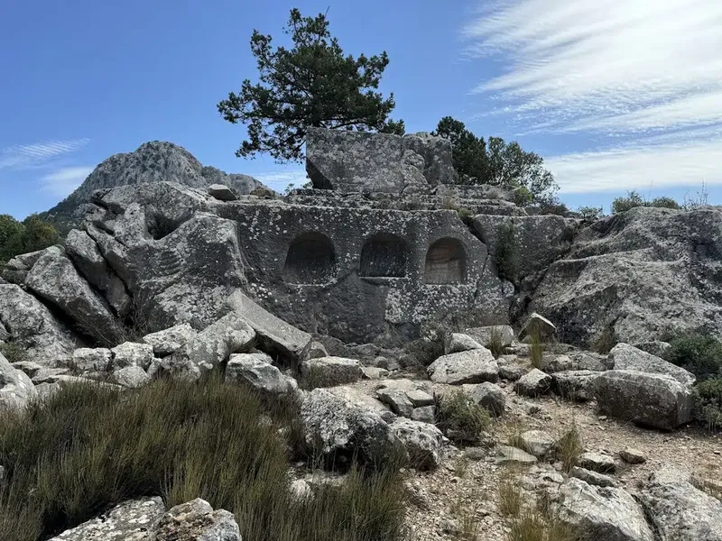 Termessos Korint Tapınağı ve Attalas Stoa'sı - Photo 4