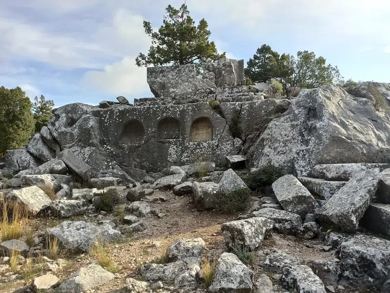 Termessos Kurucu'nun Evi - Photo 3