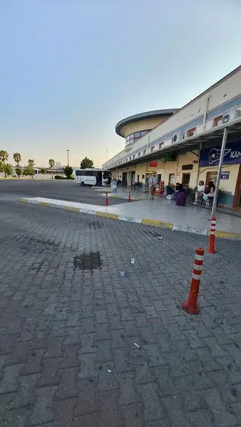 terminal parking Lot - Photo 3